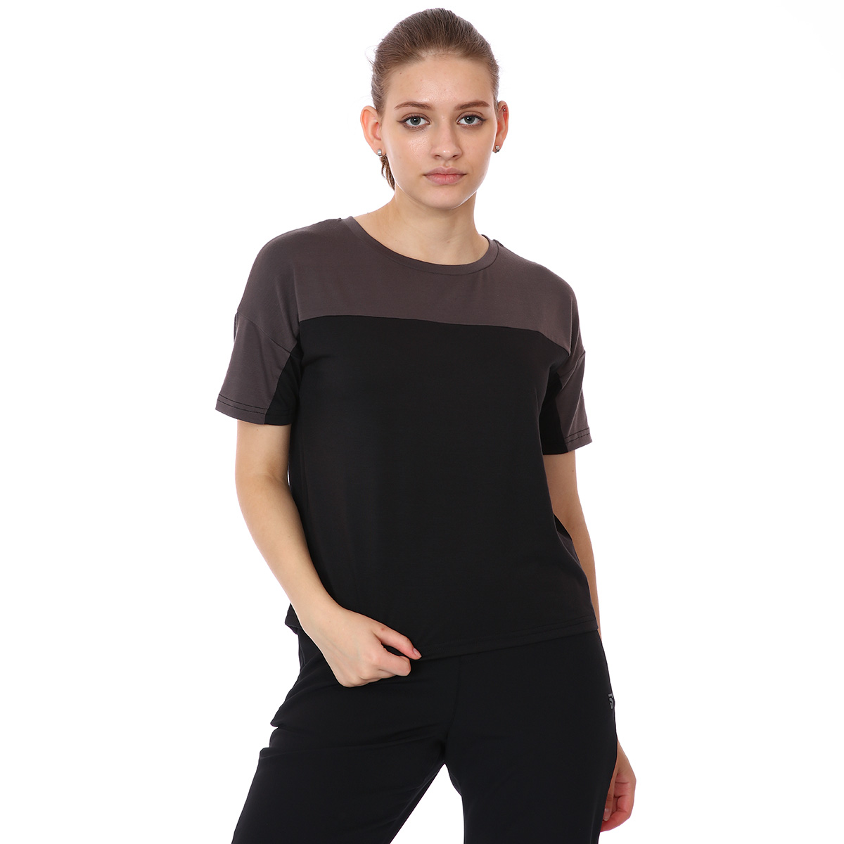 Renk Bloklu Kadın Siyah Günlük Stil Tişört 21KKTL18D01-SYH